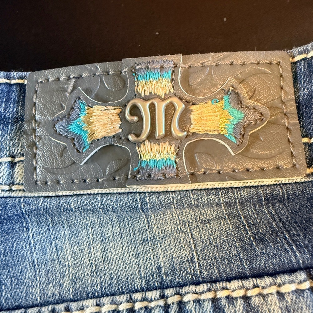 Miss Me Bootcut Jeans Size 30 Blue NWT Mid-Rise Embroidered Teal Wing M3930B - Picture 8 of 11